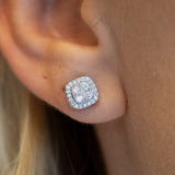 14K White Gold Diamond Earring