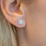 14K White Gold Diamond Cluster Earring