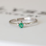 14K White Gold Round and Pear Cut Emerald Diamond Engagament Ring
