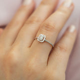 8K White Gold Baguette and Round Diamond Engagament Ring