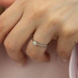 8K White Gold Round Diamond Engagament Ring