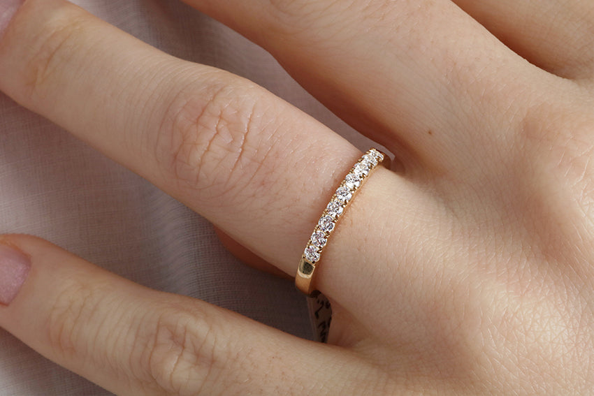 14K Gold 2.2mm 9 stone Diamond Wedding Band
