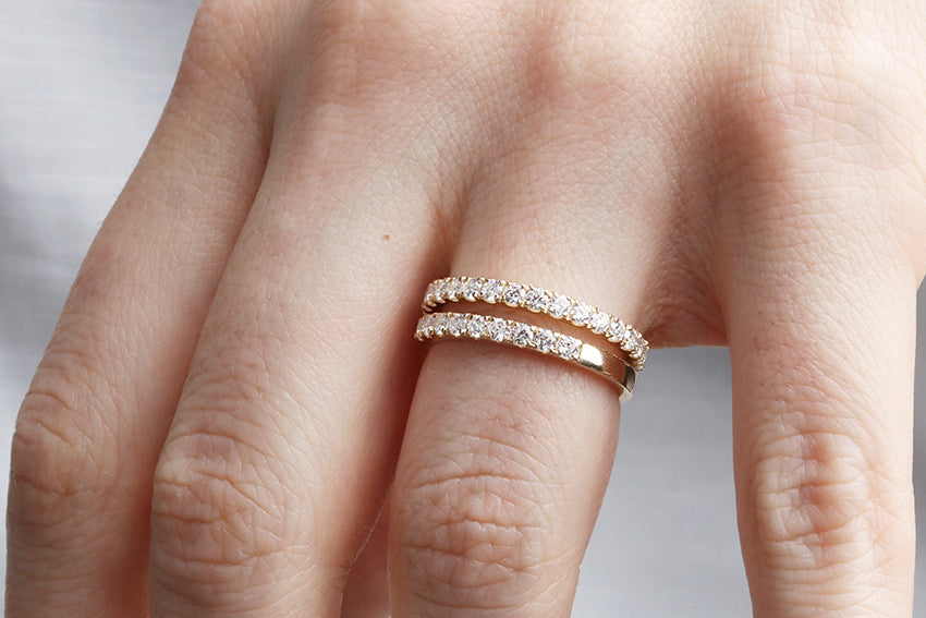 14K Gold 2.2mm 9 stone Diamond Wedding Band