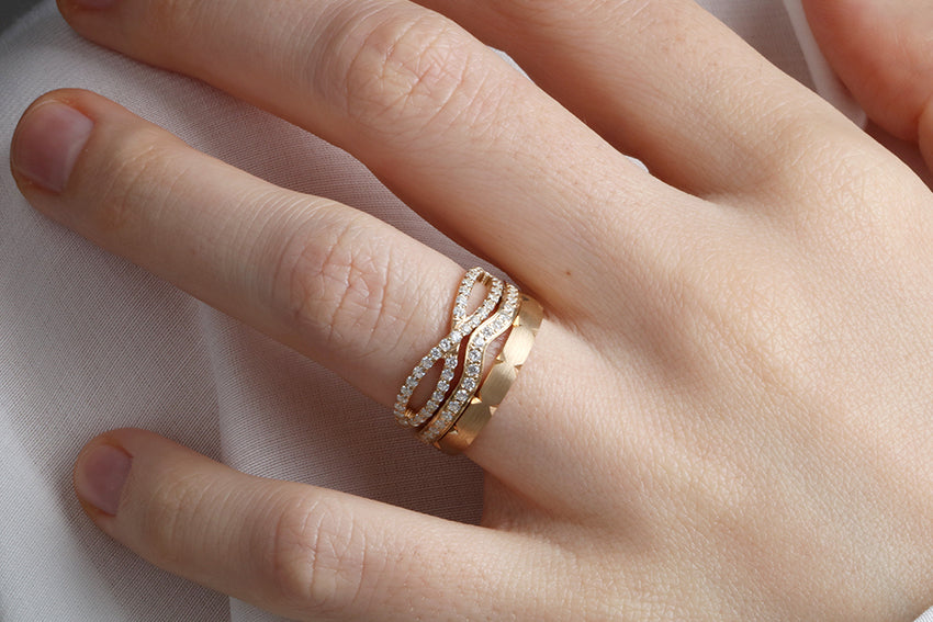 14K Gold Half Way Infinty Diamond Wedding Band