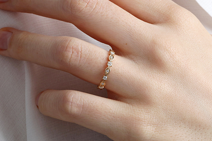 14K Gold Round and Marquise Design Diamond Wedding Band