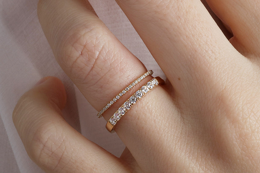 14K Gold 2.2mm 9 stone Diamond Wedding Band
