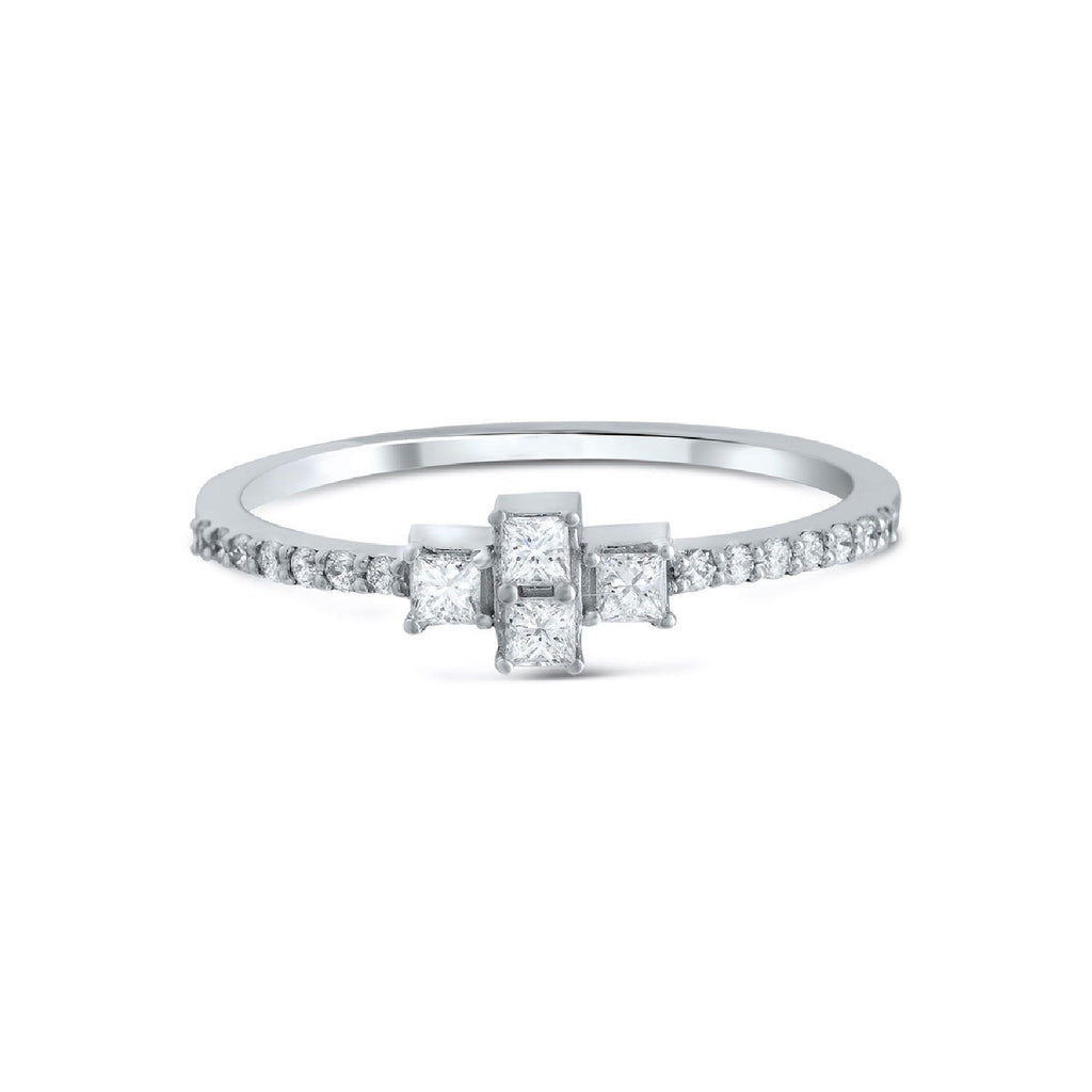  14K Gold Baguette and Round Diamond Ring
