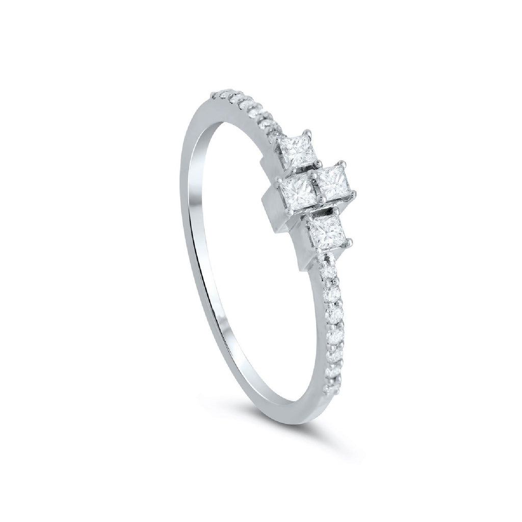  14K Gold Baguette and Round Diamond Ring