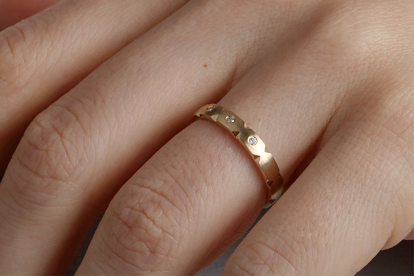 14K Gold 3mm Modern Wedding Band with Diamonds