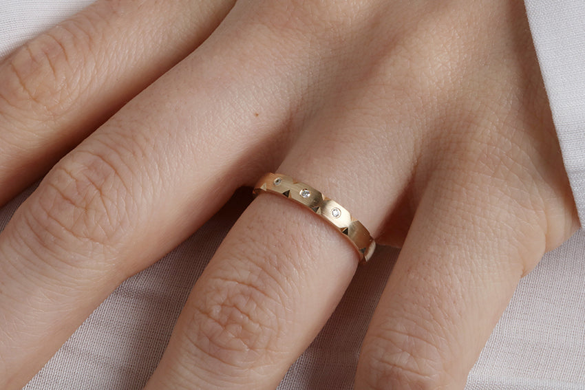 14K Gold 3mm Modern Wedding Band with Diamonds
